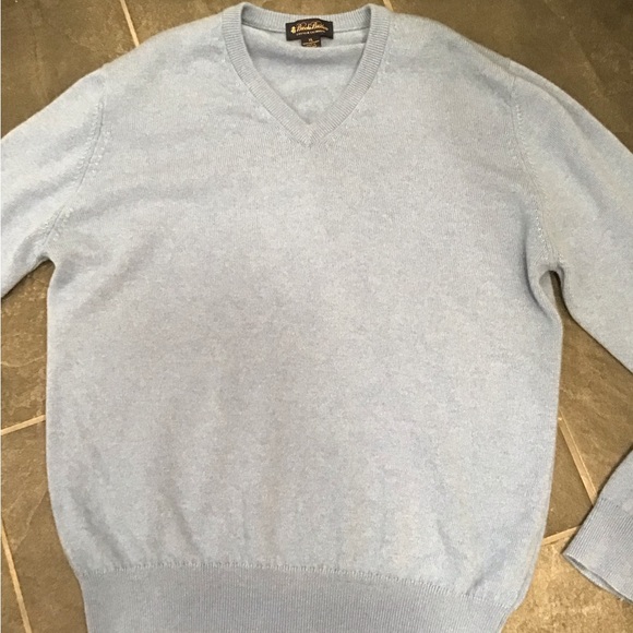 Brooks Brothers Mens 100% Cashmere Sweater Size XL Scottish V-Neck Pullover Blue - Picture 9 of 13